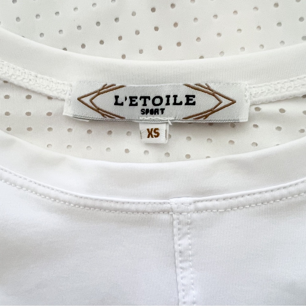 L’ETOILE SPORT Performance The Perforated Long Sleeve Tee in White  Size XS - Picture 8 of 10